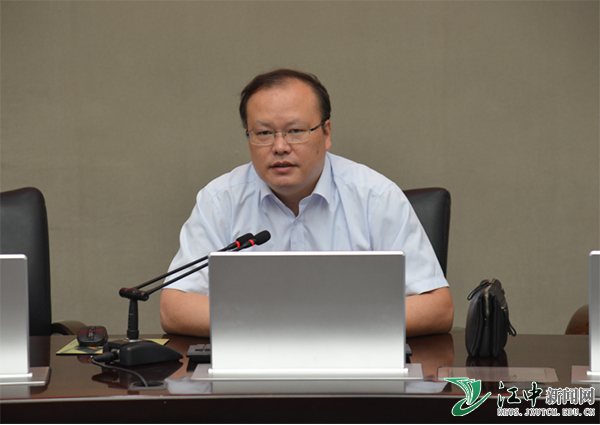 主题教育省委党校许立教授为直属机关党委主题教育作专题学习培训